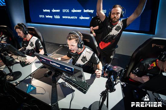 字节跳动新作决胜巅峰国服公测开启体验华为鸿蒙系统